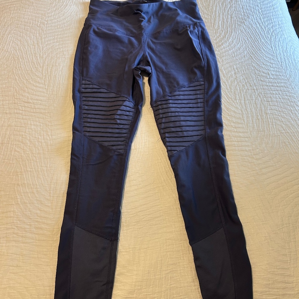 Blue Moto-Style Leggings – Ribbed Knee Detail